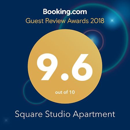 Square Studio Apartment Ni Esterno foto